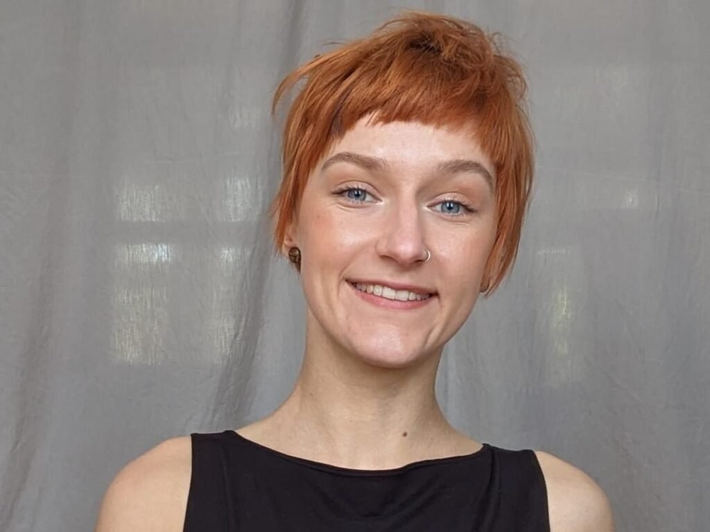 Paulina Chochulska Head Shot