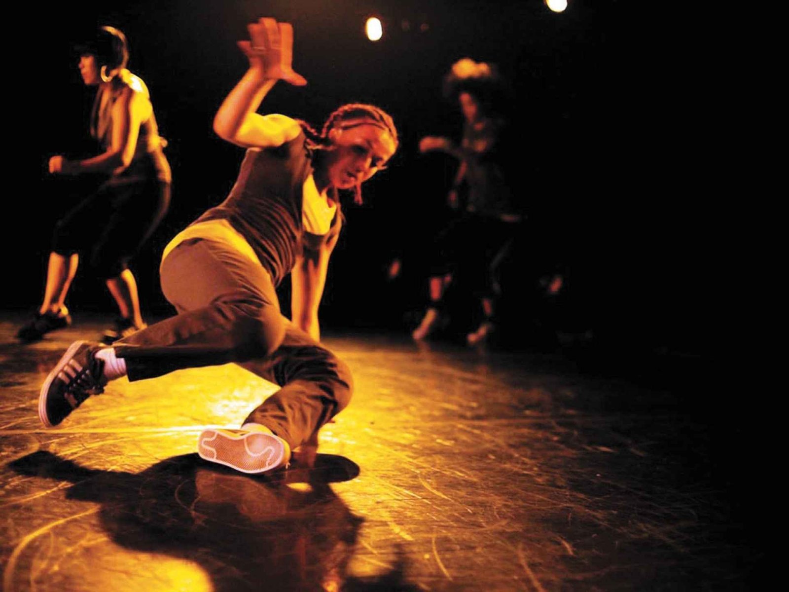 Beginner Commercial Dance Class in Sheffield