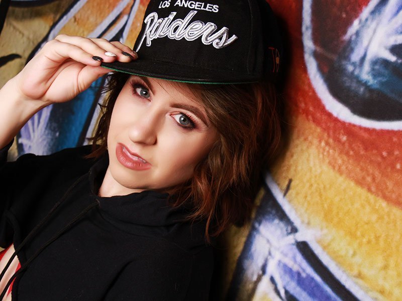 Sarah Hobson Headshot